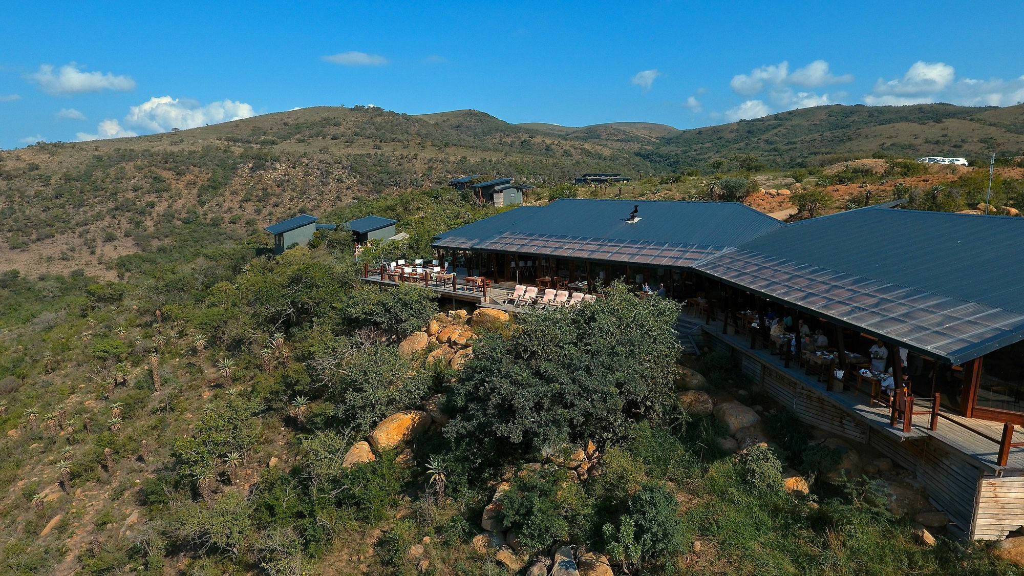 Rhino Ridge Safari Lodge KwaNompondo Bagian luar foto